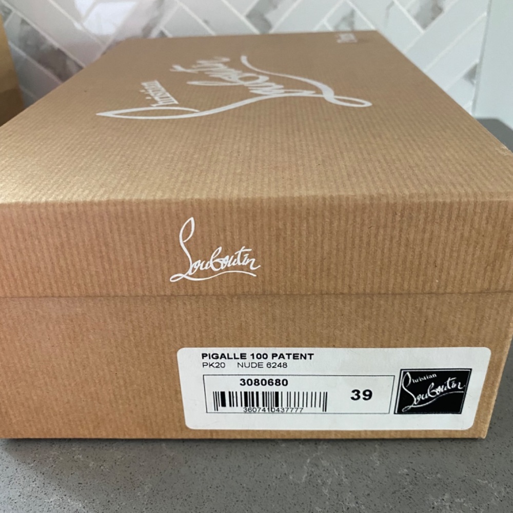Authentic Christian Louboutin Pigalle 100 Patent Size 39 - Picture 11 of 14